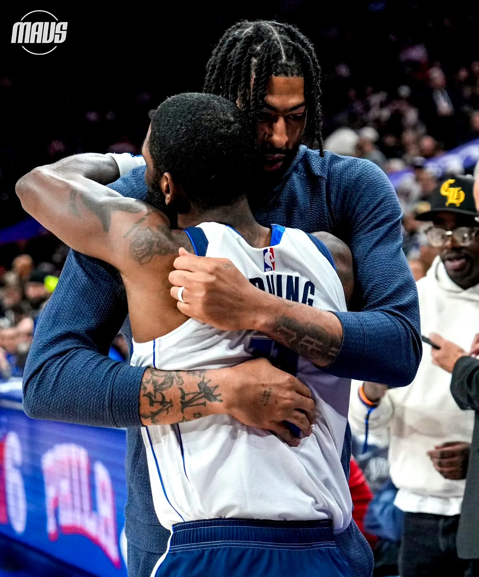 76人血洗马刺，保罗高光表现