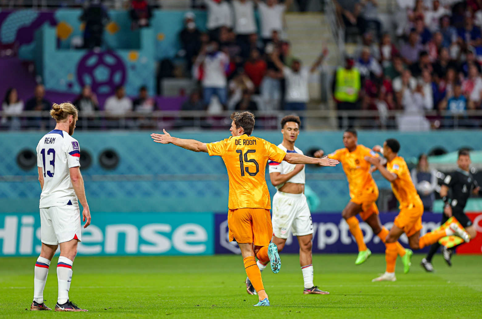 包含国家队备战世预赛，主教练讲战术布置的词条