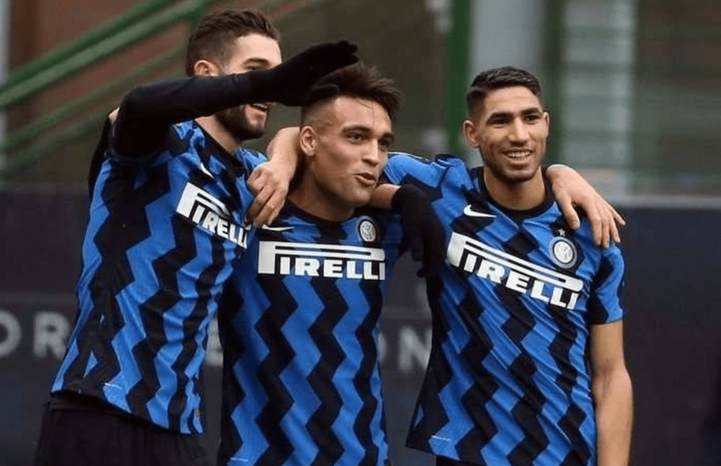 关于博洛尼亚客场力克维罗纳，全取三分积分榜上升的信息