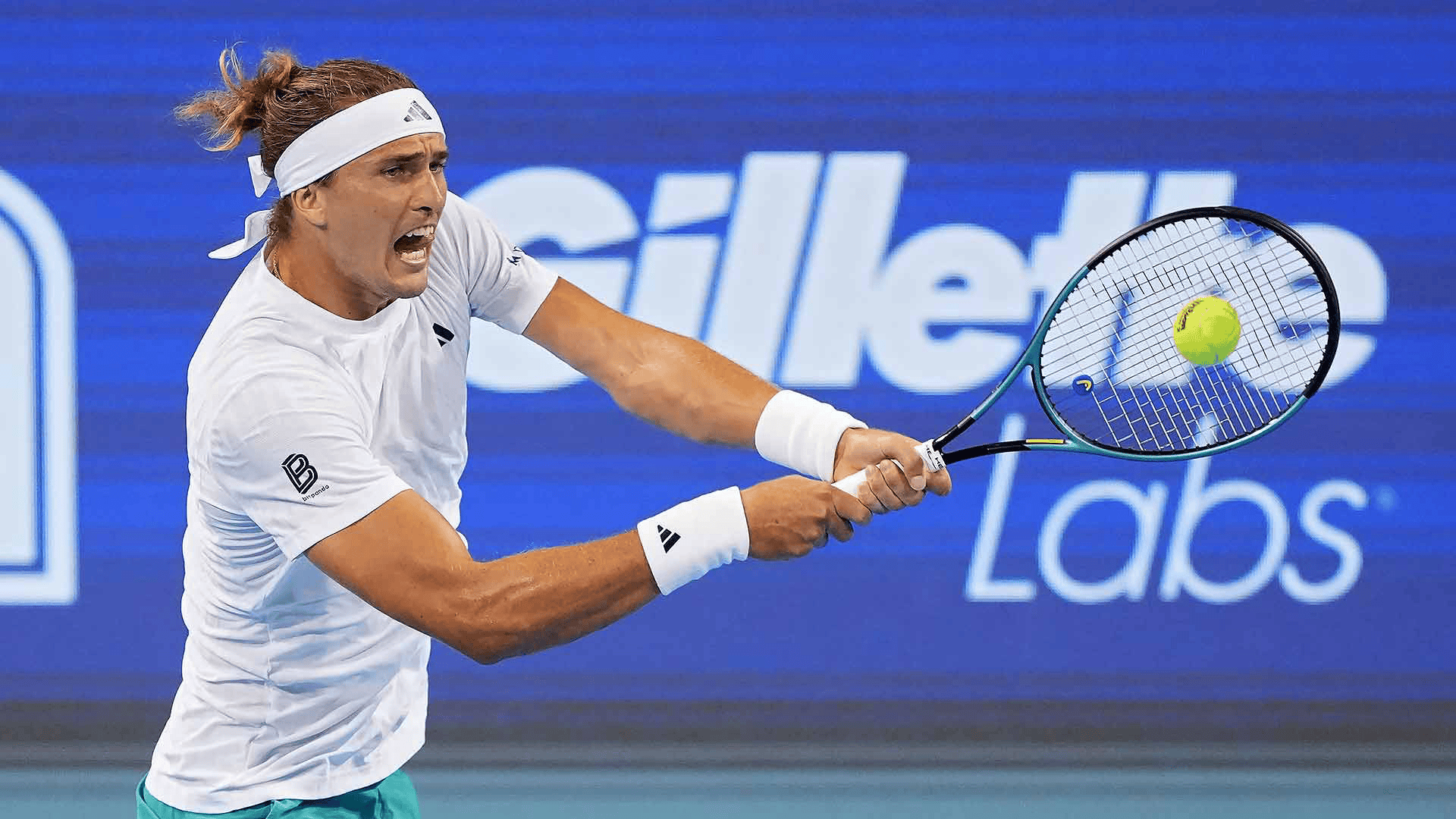 拉沃尔杯鏖战澳网,兹维列夫点燃赛场的简单介绍 拉沃尔杯鏖战澳网,兹维列夫点燃赛场的简单介绍