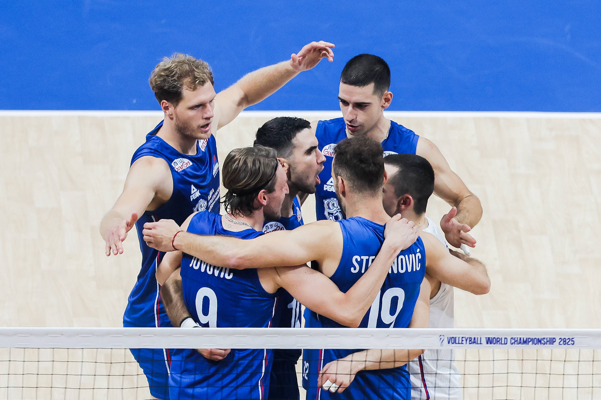 塞尔维亚队球员接受体能测试的简单介绍