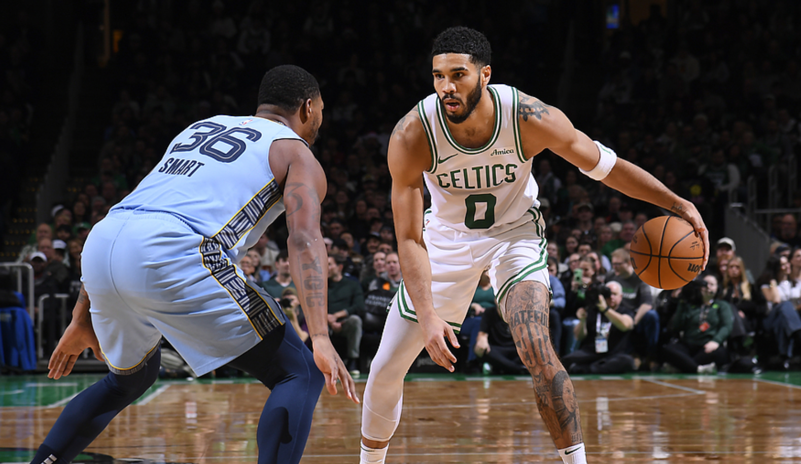 灰熊擒下步行者，约翰-莫兰成为最佳新秀候选人的简单介绍