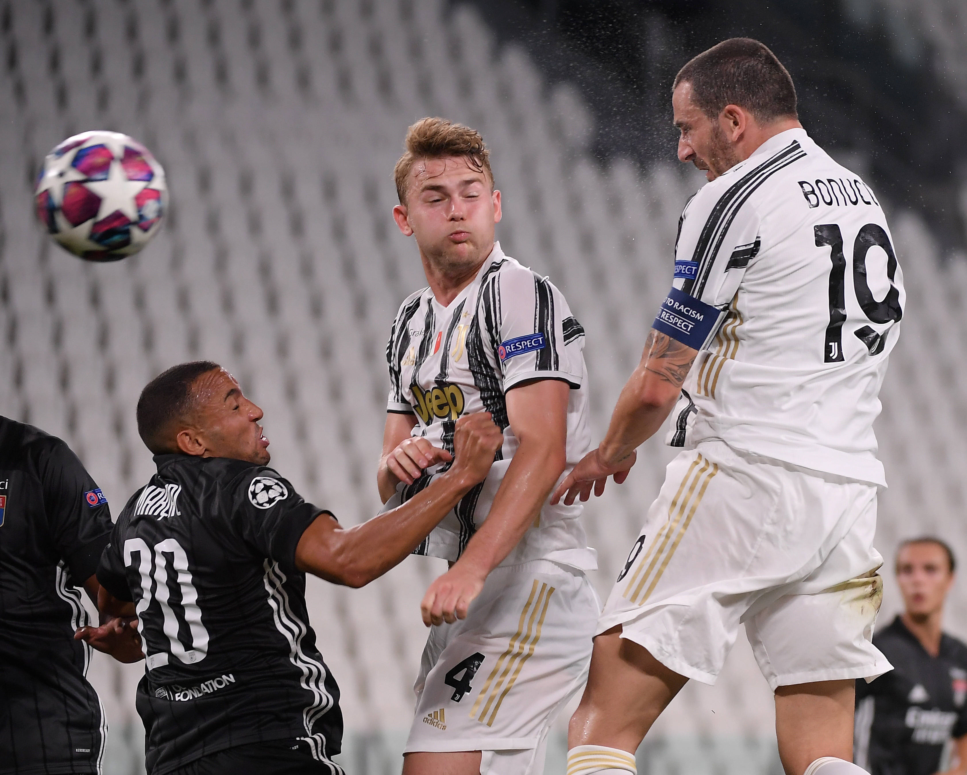 德国绝地反击里昂，德利赫特制霸全场